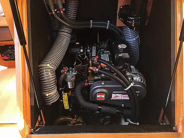 Sun Odyssey 389 (3 cab.) - 