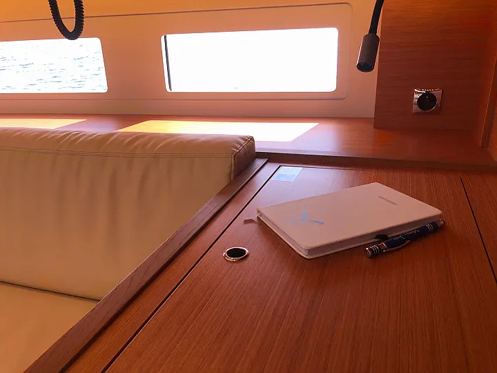 Dufour 530 Owner's version - 