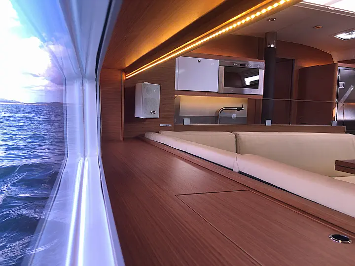 Dufour 530 Owner's version - 