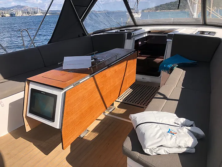 Dufour 530 Owner's version - 