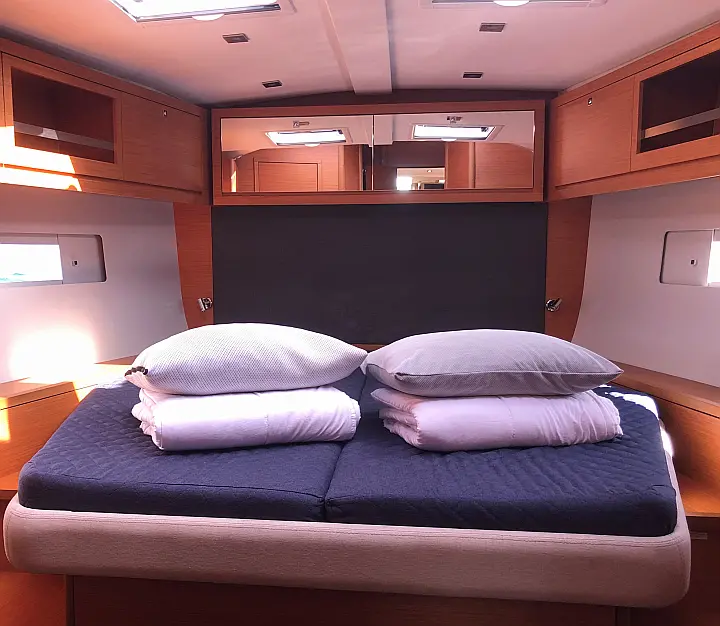 Dufour 530 Owner's version - 