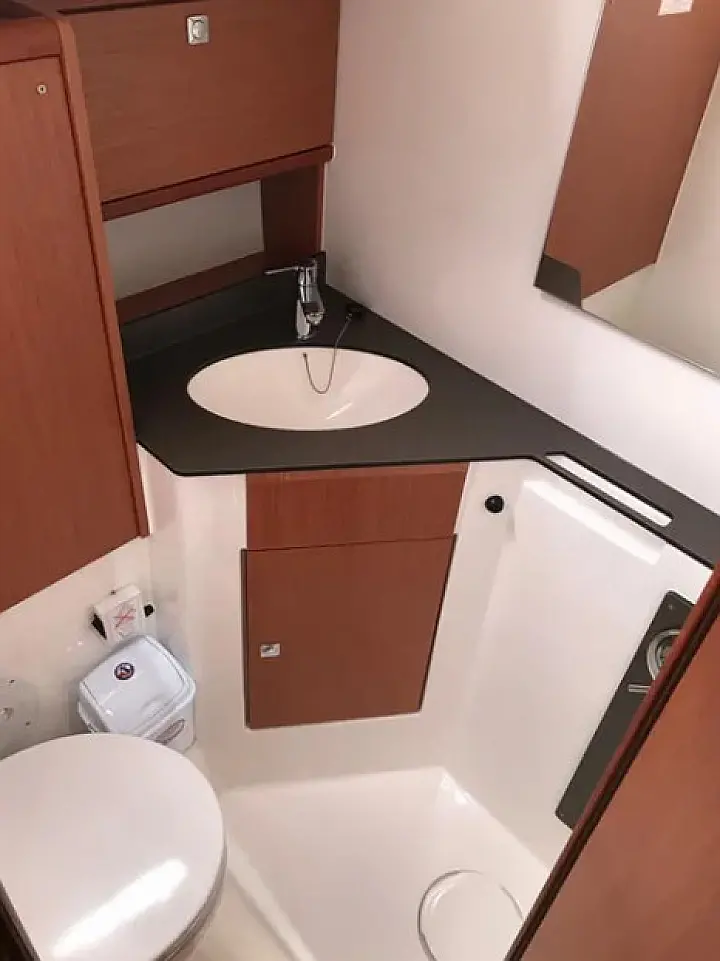 Bavaria Cruiser 46 (4 cab.) - 