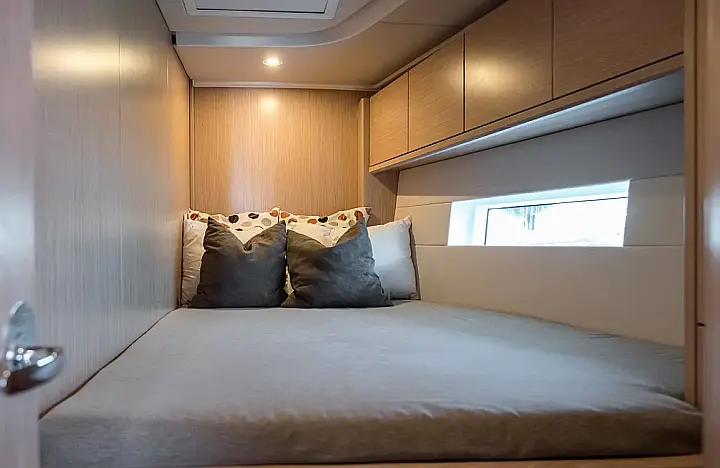 Bavaria C50 (5 + 1 cab.) - 