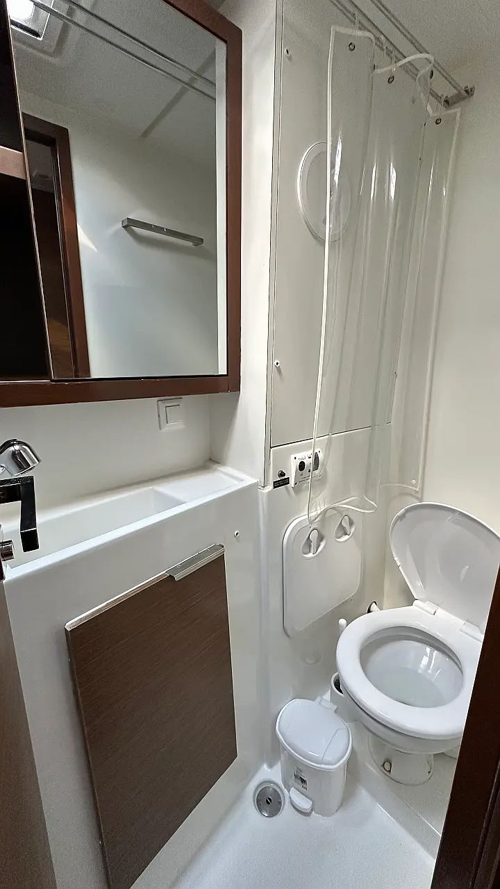 Lagoon 40 (4 cab) - 