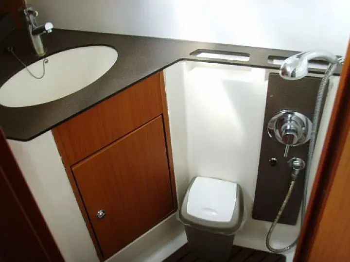 Bavaria Cruiser 45 (4 cab.) - 