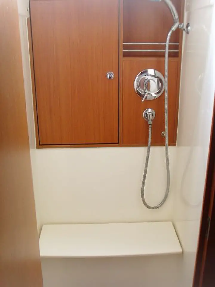 Bavaria Cruiser 45 (4 cab.) - 