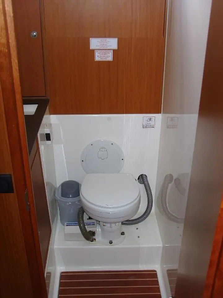 Bavaria Cruiser 45 (4 cab.) - 