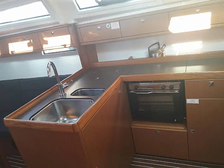 Bavaria Cruiser 37 (3 cab.) - 