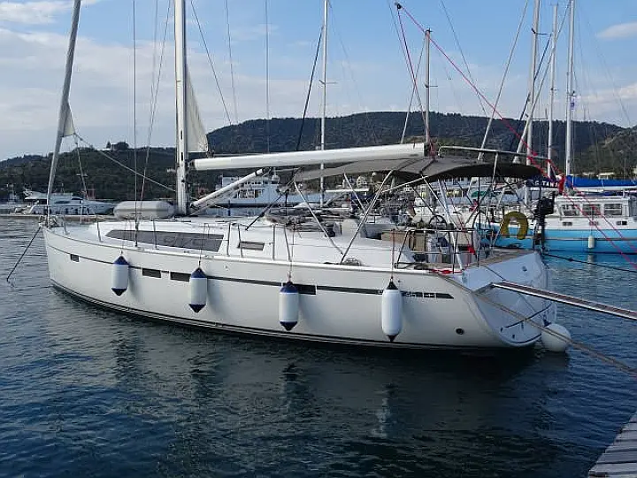 Bavaria Cruiser 46 (4 cab.) - External image