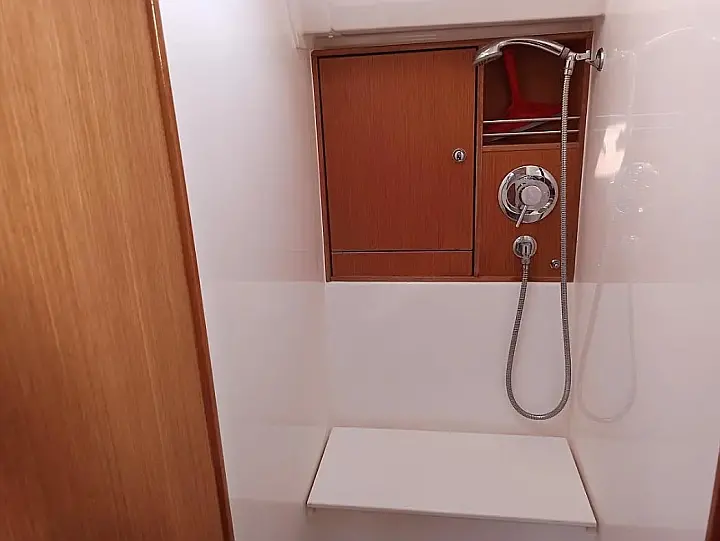 Bavaria Cruiser 45 (4 cab.) - 