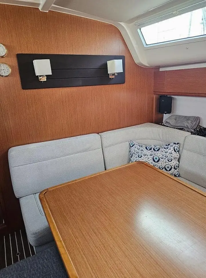 Bavaria Cruiser 51 (5 cab.) - 