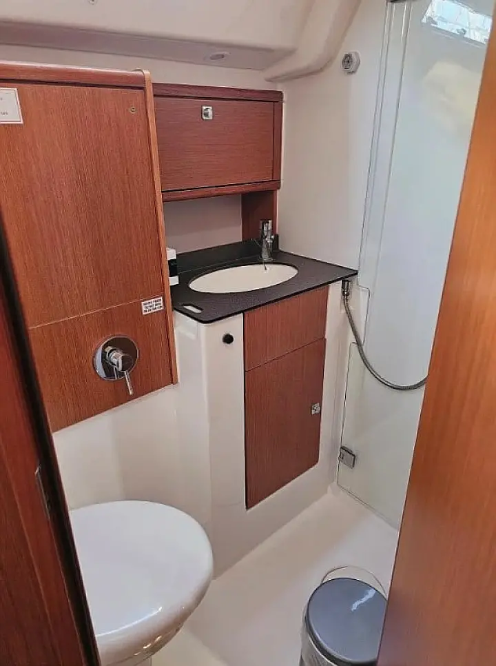 Bavaria Cruiser 51 (5 cab.) - 