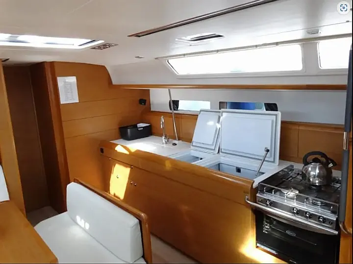Sun Odyssey 469 (4 cab.) - 