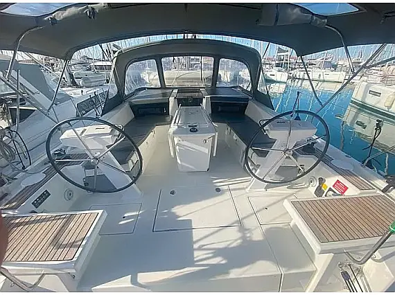 Oceanis 46.1 (5 cab)