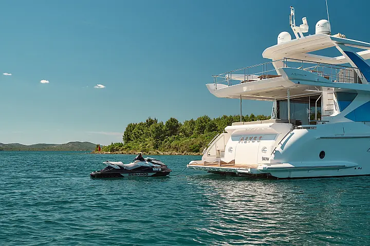 Azimut 72 - 