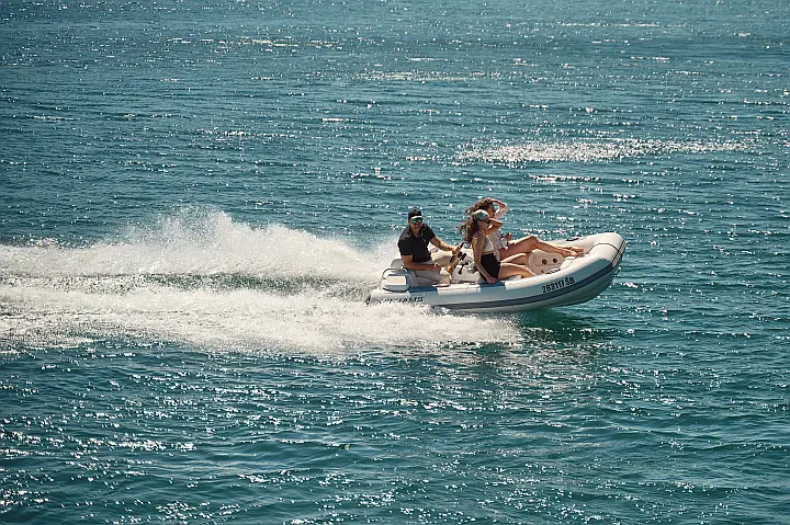 Azimut 72 - 