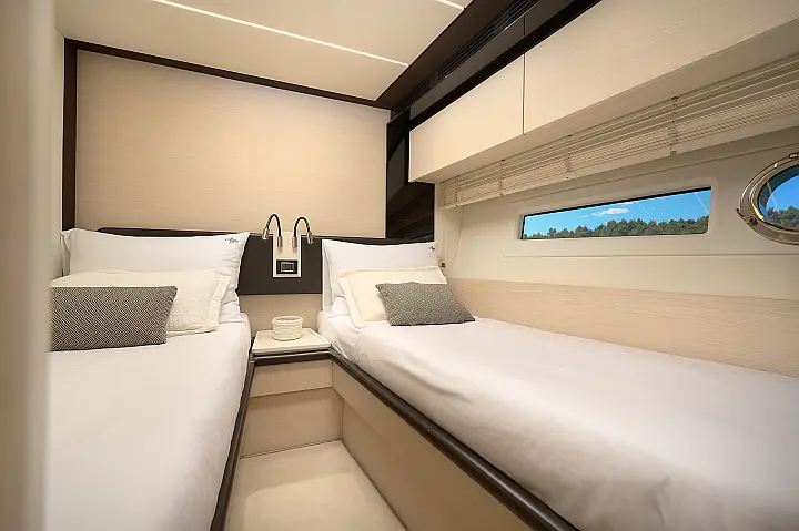 Azimut 72 - 