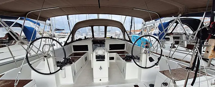 Sun Odyssey 440 - 