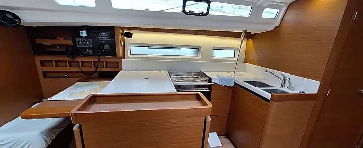 Sun Odyssey 440 - 