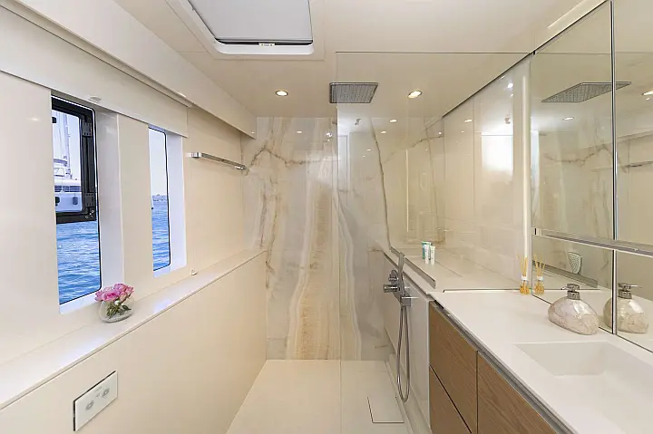 Sunreef 60 - 