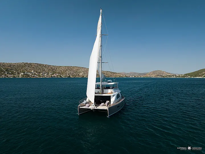 Catamaran - 