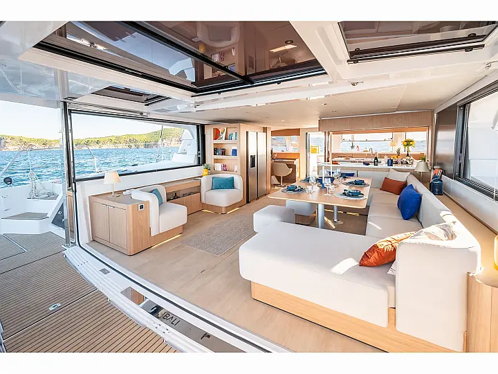 Bali 5.8 - Internal image