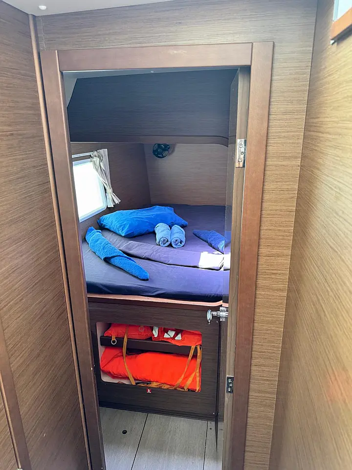 Lagoon 380 - 