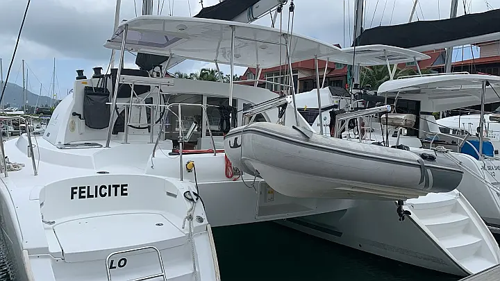 Lagoon 380 - 