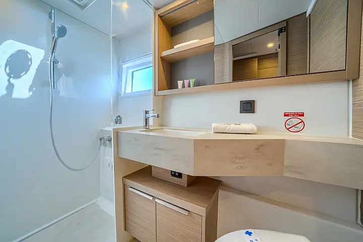 Lagoon 46  - 