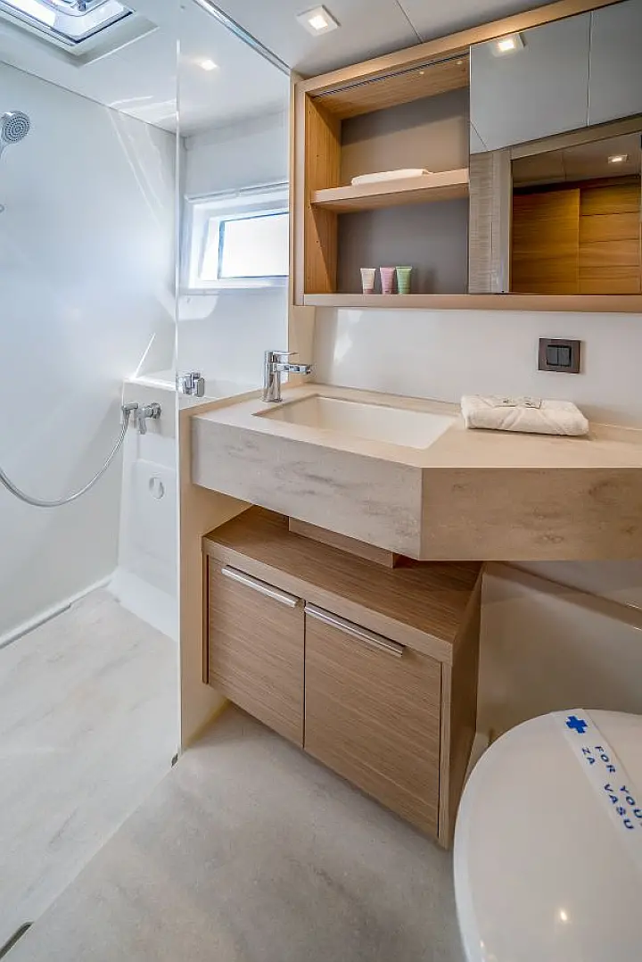 Lagoon 46  - 