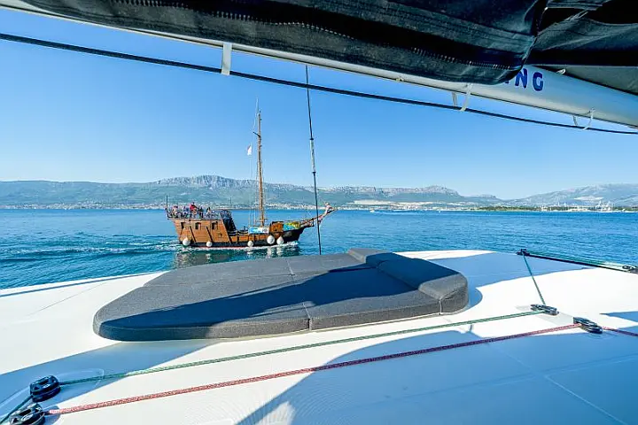 Lagoon 42 - 