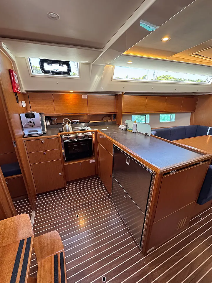 Bavaria C45 - 