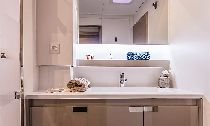 Fountaine Pajot - Aura 51 - 