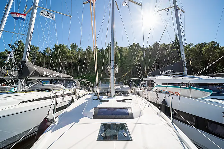 Dufour 430 - 