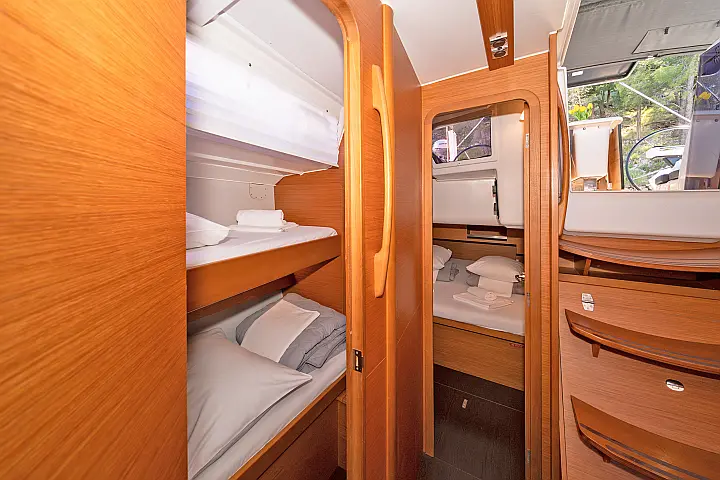 Dufour 430 - 