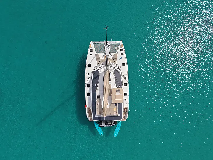 Aura 51 - 