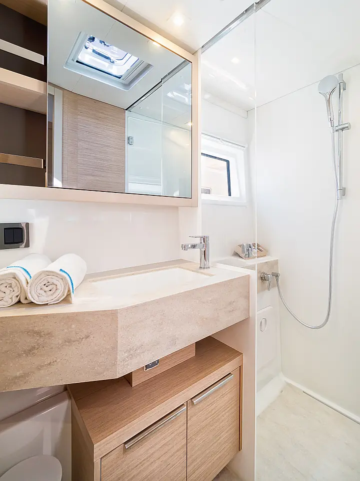 Lagoon 46  - 