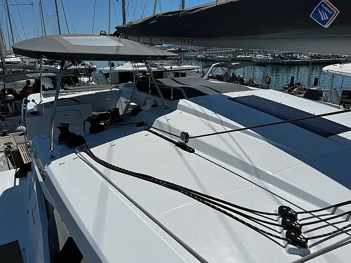 Astréa 42 - 