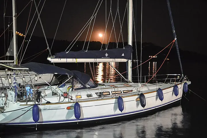 Sun Odyssey 49i - 