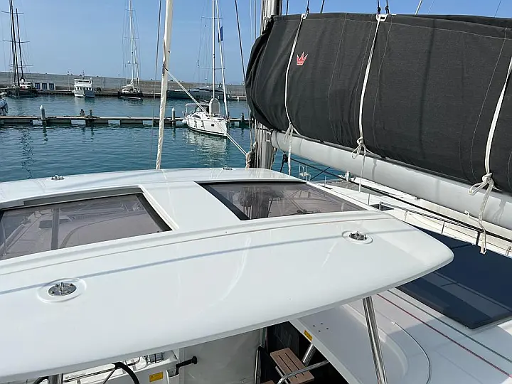 Lagoon 42 - 