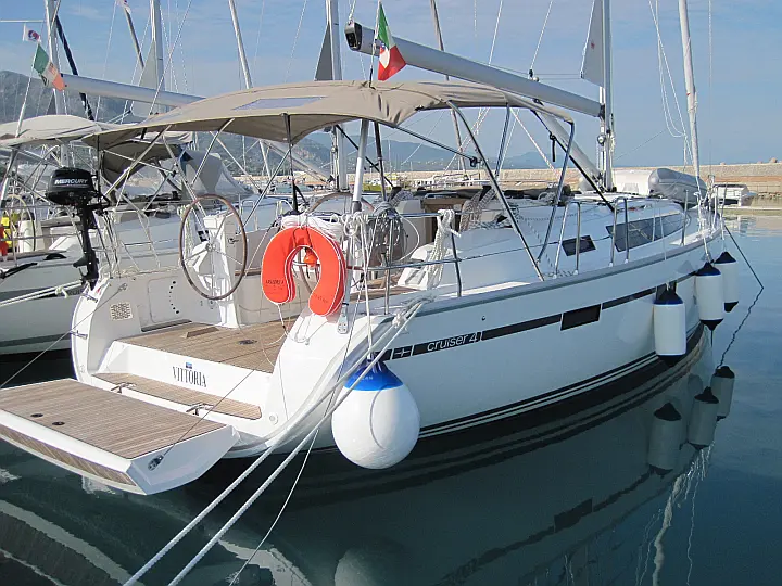 Bavaria Cruiser 41 - External image