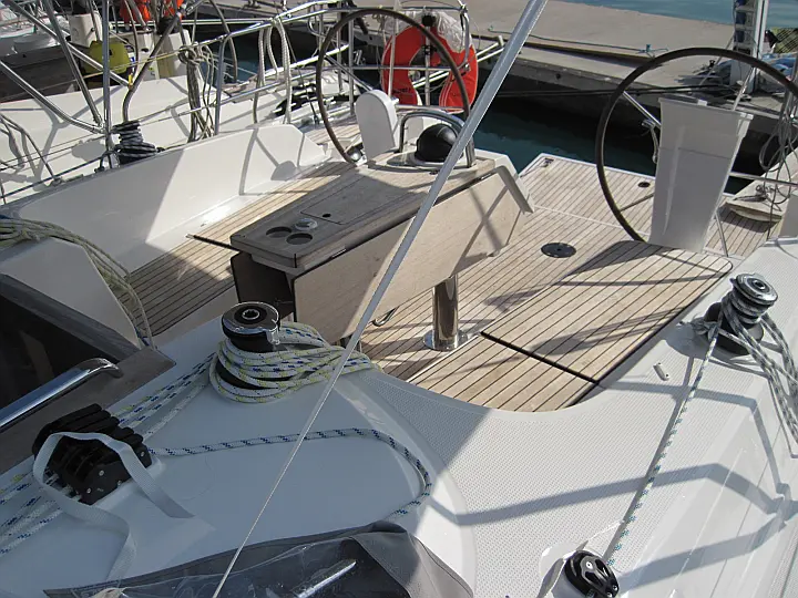 Bavaria Cruiser 37 - 