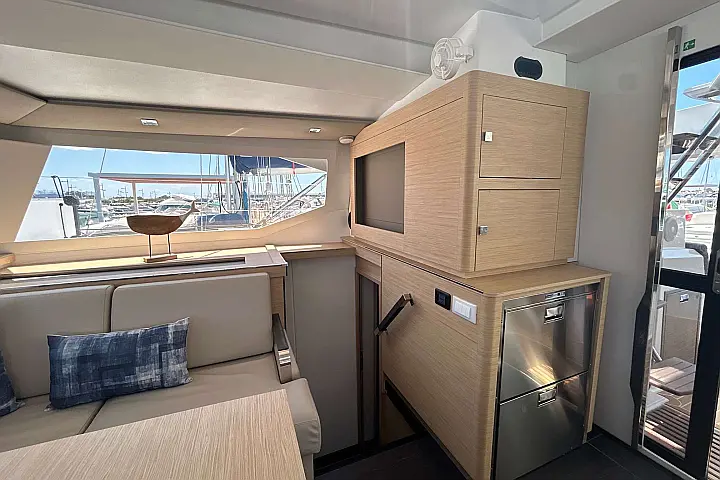 Fountaine Pajot Astrea 42 - 