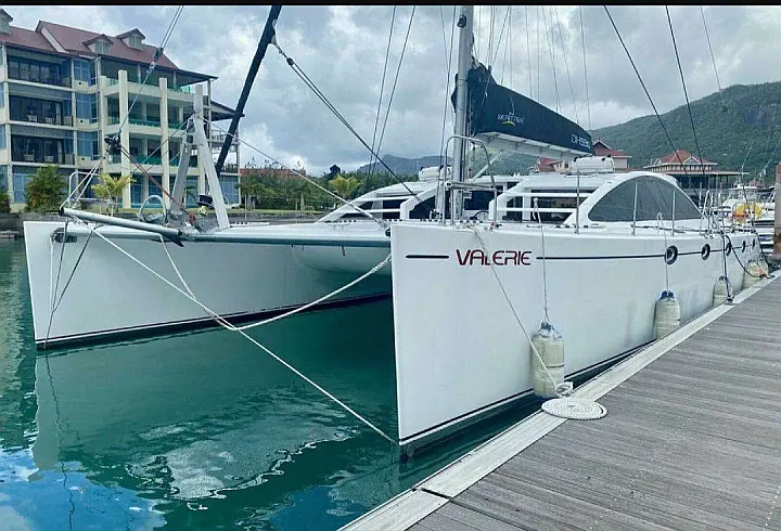 DH 550 - 
