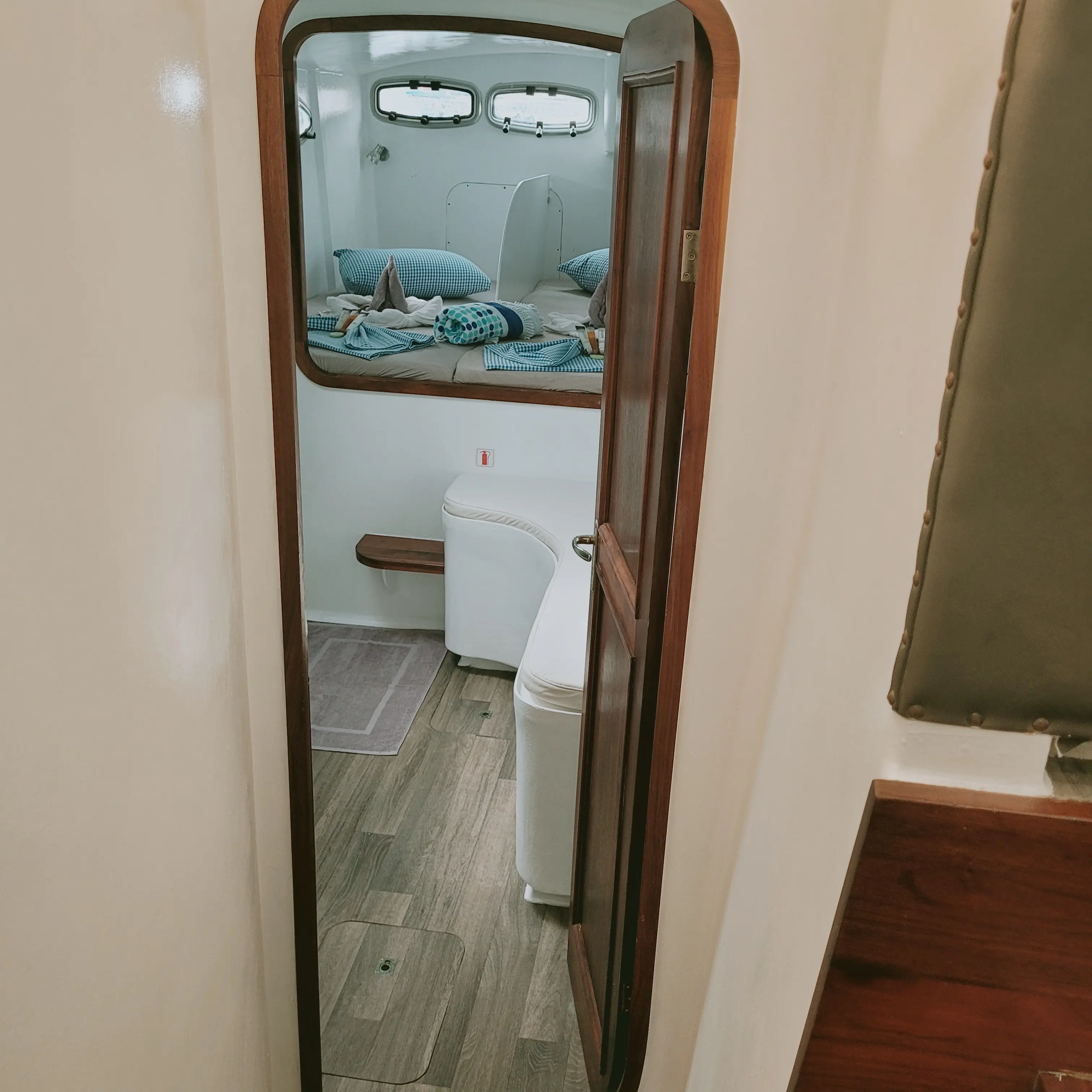 DH 550 - 