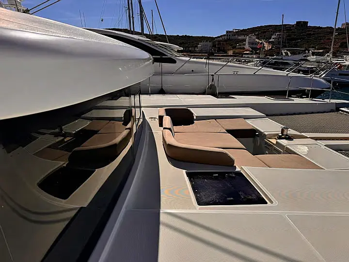 Lagoon 52F - 