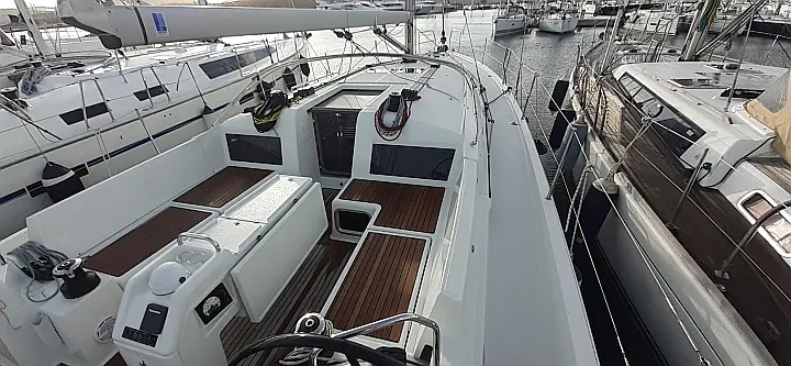 Sun Odyssey 440 - 