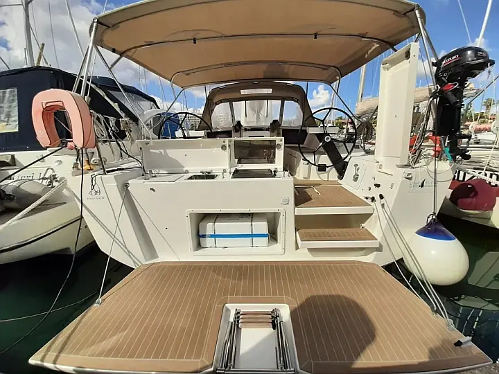 Dufour 430 - 