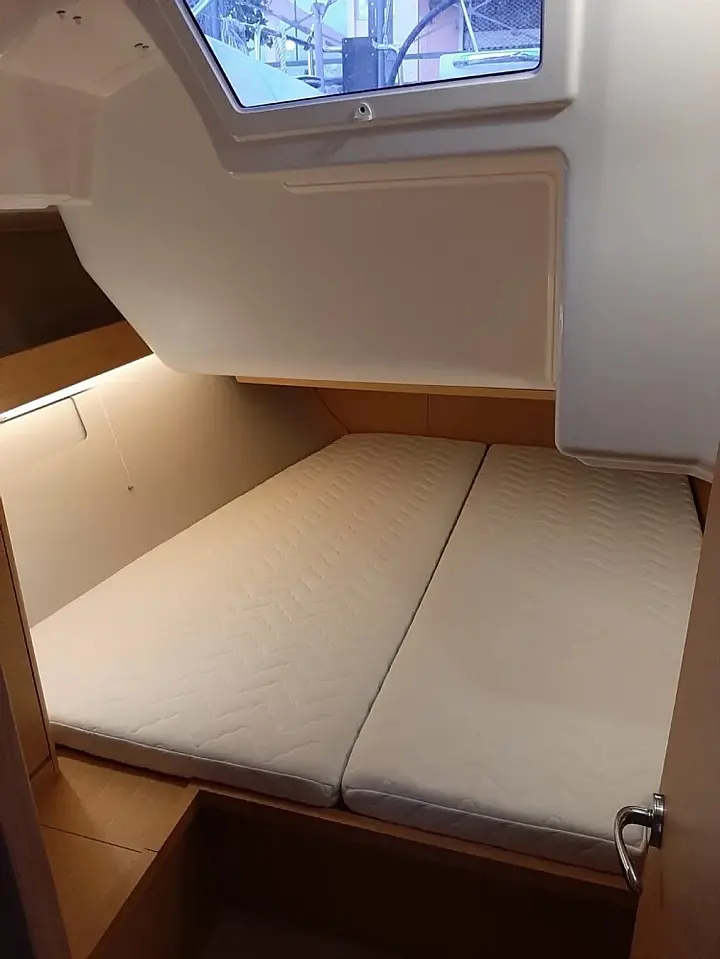 Dufour 430 - 