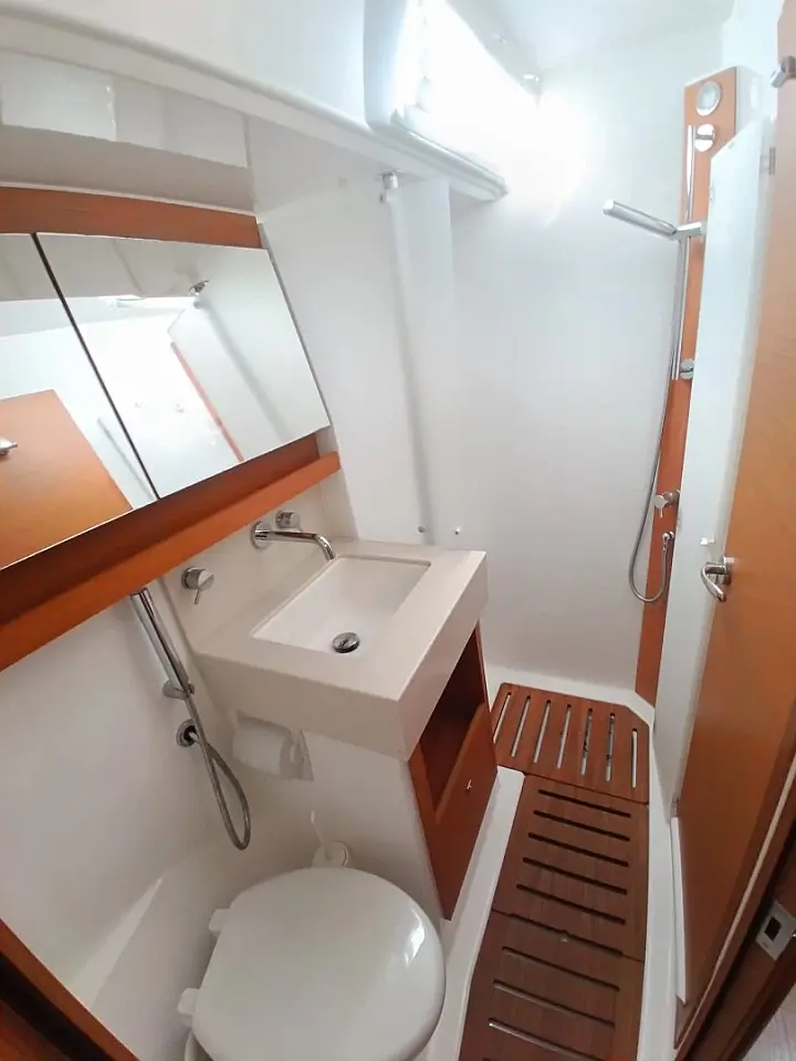 Dufour 530 - 